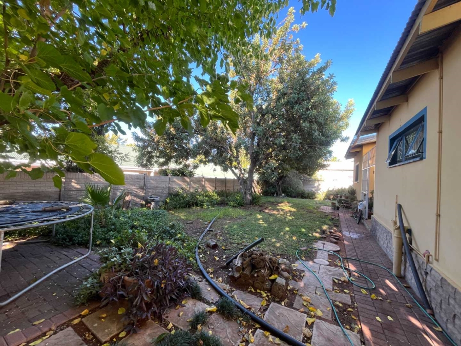 3 Bedroom Property for Sale in Middelpos Northern Cape